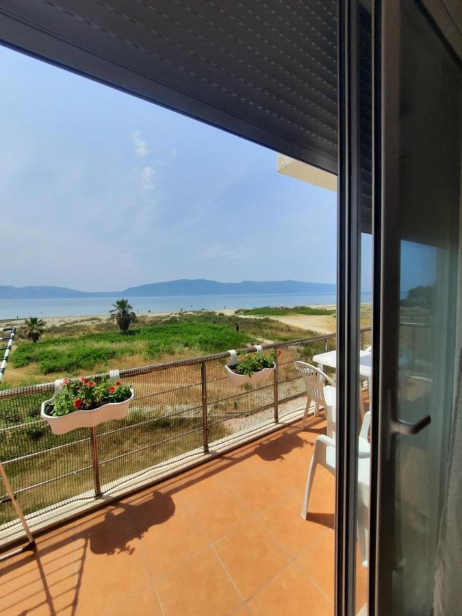 Antea Apartment 3 فلورا المظهر الخارجي الصورة