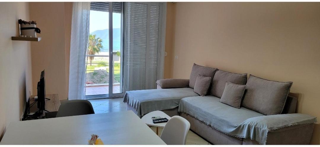 Antea Apartment 3 فلورا المظهر الخارجي الصورة